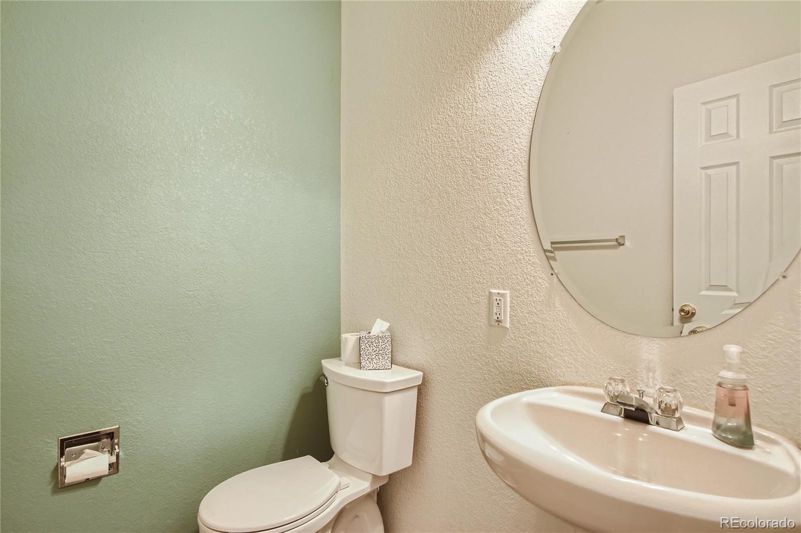 4777 Flower Street Wheat Ridge, CO 80033 - Photo 13 of 24 Gallery Image 13