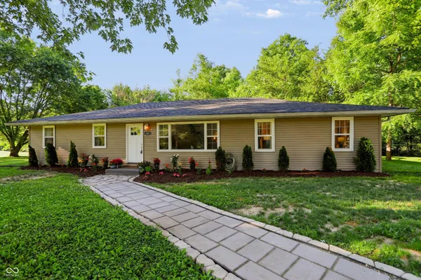 $339,900 | 285 Robb Hill Road, Martinsville, IN 46151