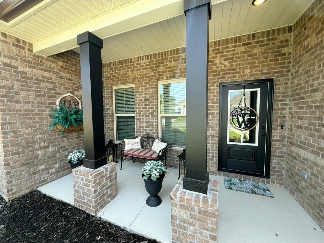 53 Lumen Loop Freeport, FL 32439 - Photo 3 of 57 Front Porch