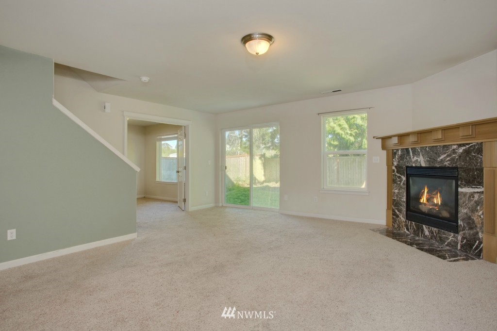 15501 40th Drive Southeast Bothell, WA 98012 - Photo 5 of 13
