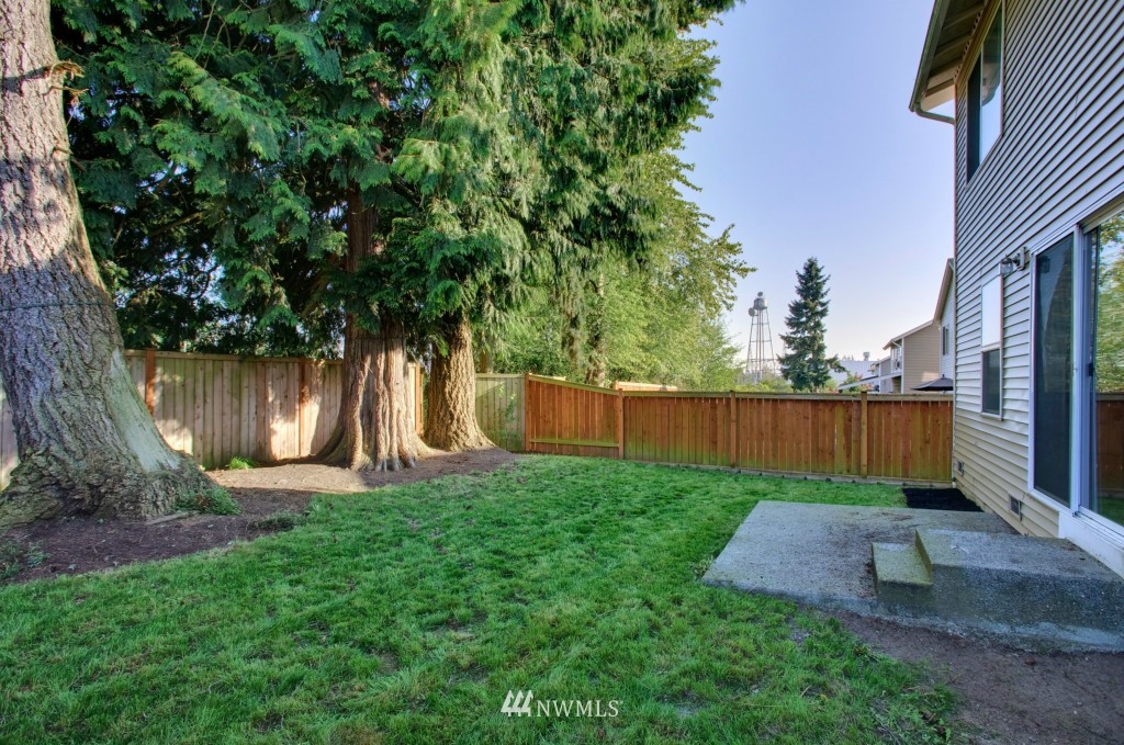 15501 40th Drive Southeast Bothell, WA 98012 - Photo 8 of 13