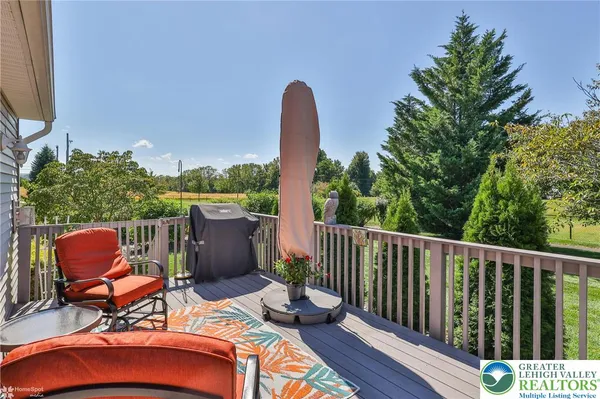 $475,000 | 2602 Sapphire Lane, Bethlehem, PA 18020