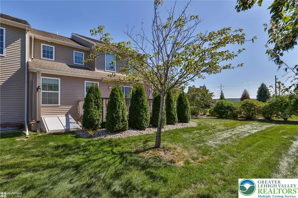 $475,000 | 2602 Sapphire Lane, Bethlehem, PA 18020