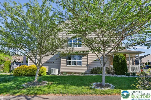 $475,000 | 2602 Sapphire Lane, Bethlehem, PA 18020