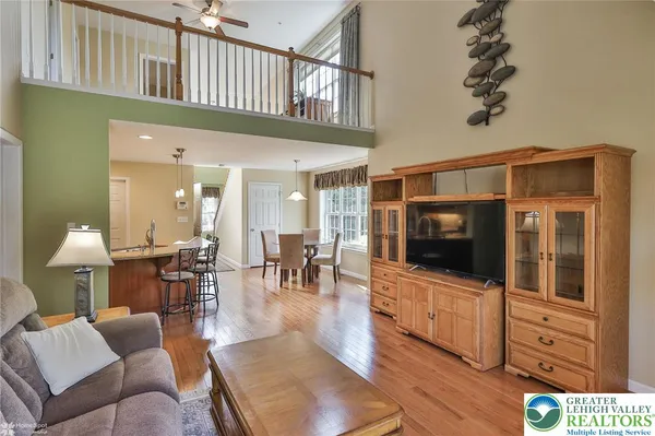 $475,000 | 2602 Sapphire Lane, Bethlehem, PA 18020