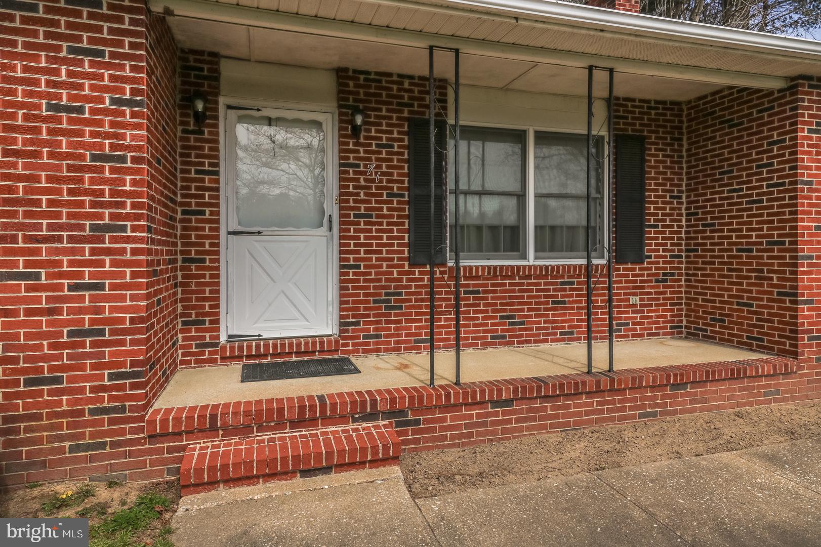 71 Cole Road Townsend, DE 19734 - Photo 8 of 30 Front Porch