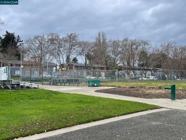 $2,000 | 25 Baldwin Street, Vallejo, CA 94590