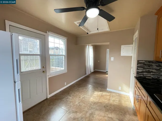 $2,000 | 25 Baldwin Street, Vallejo, CA 94590