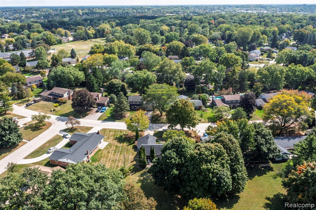 830 Croydon Road Rochester Hills, MI 48309 - Photo 6 of 50