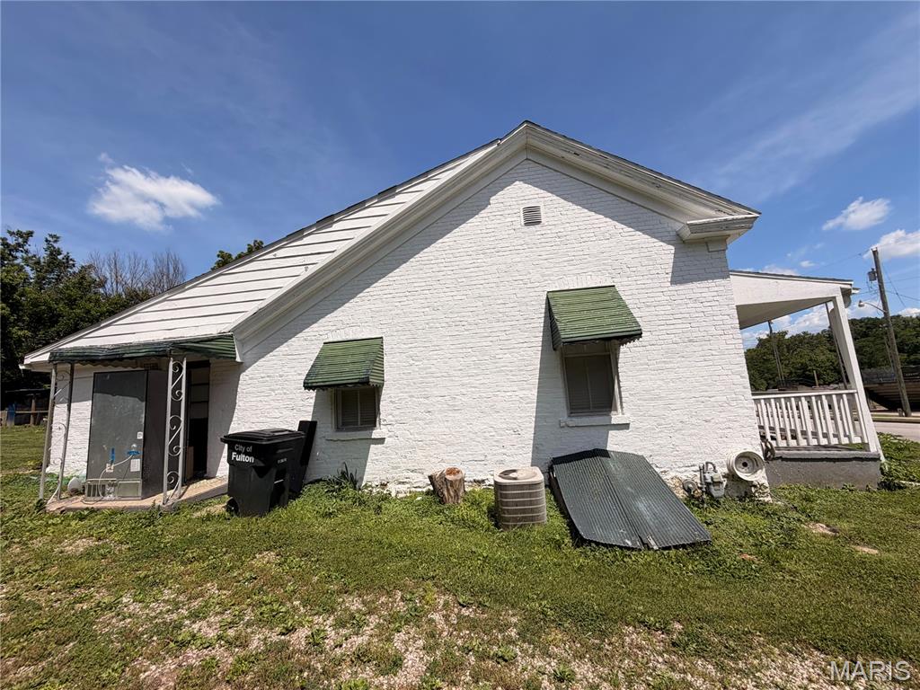 205 West 2nd Street Fulton, MO 65251 - Photo 6 of 32