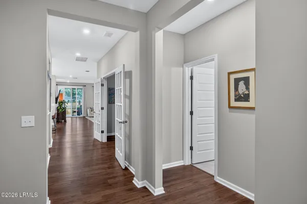 $465,000 | 10 Mainland Lakes Drive, Bluffton, SC 29910