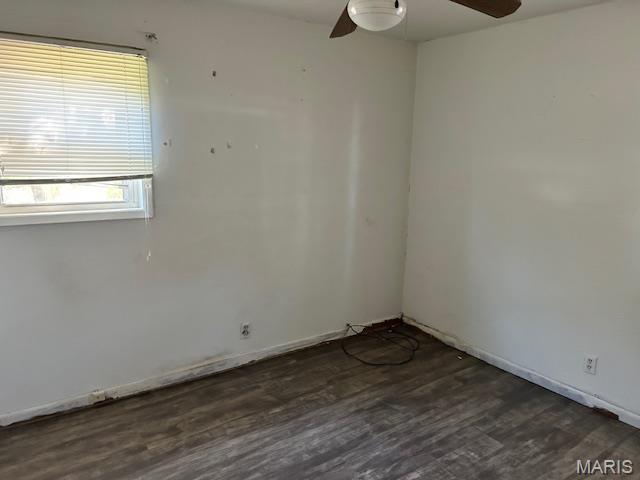 209 Kell Street Catron, MO 63833 - Photo 5 of 6