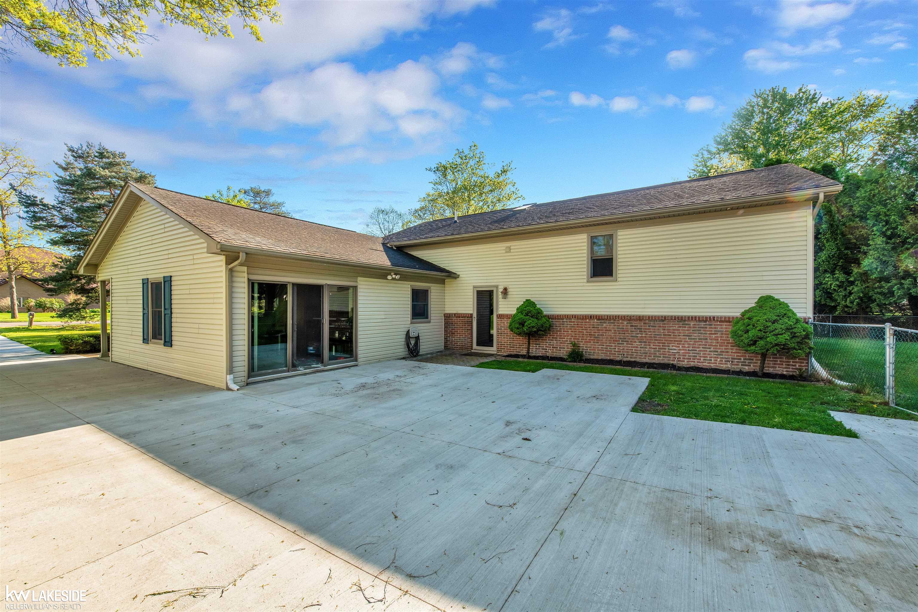 6585 24 Mile Road Utica, MI 48316 - Photo 4 of 37