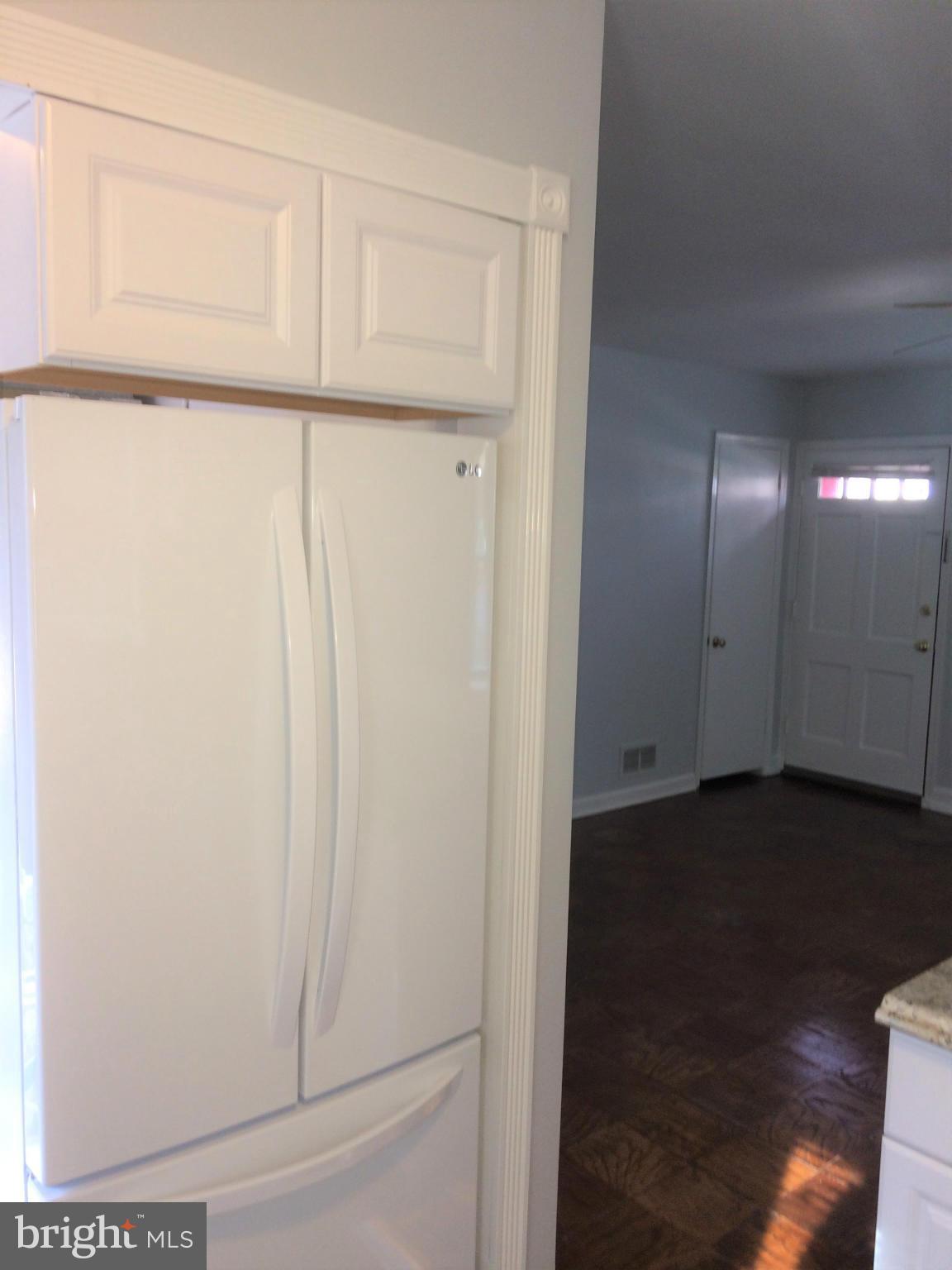 301 East Braddock Road Alexandria, VA 22301 - Photo 9 of 29 a view of an empty room