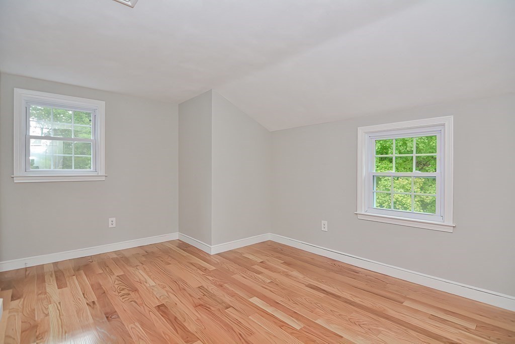 170 Flanders Road Westborough, MA 01581 - Photo 16 of 41 Gallery Image 16