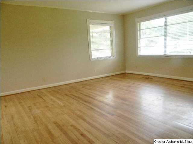 615 1st Avenue West Alabaster, AL 35007 - Photo 2 of 31