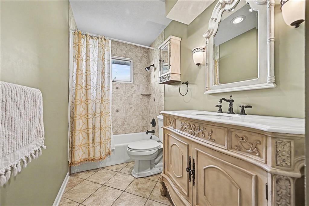 6409 Clinton County Line Road Trimble, MO 64492 - Photo 18 of 43