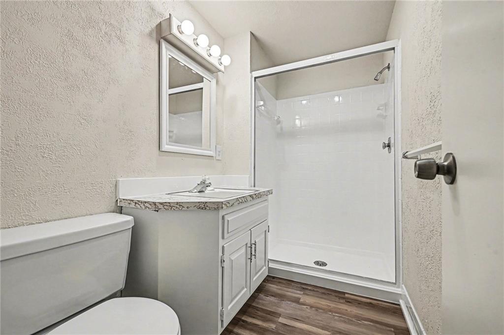 6409 Clinton County Line Road Trimble, MO 64492 - Photo 24 of 43