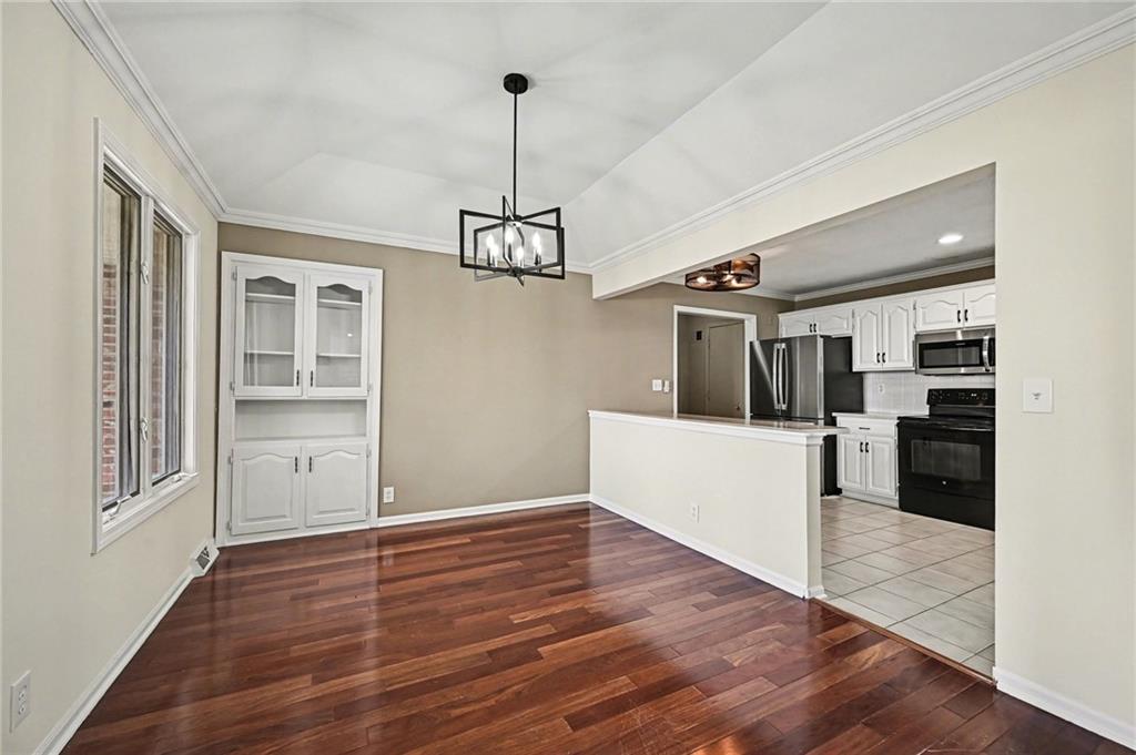 6409 Clinton County Line Road Trimble, MO 64492 - Photo 7 of 43