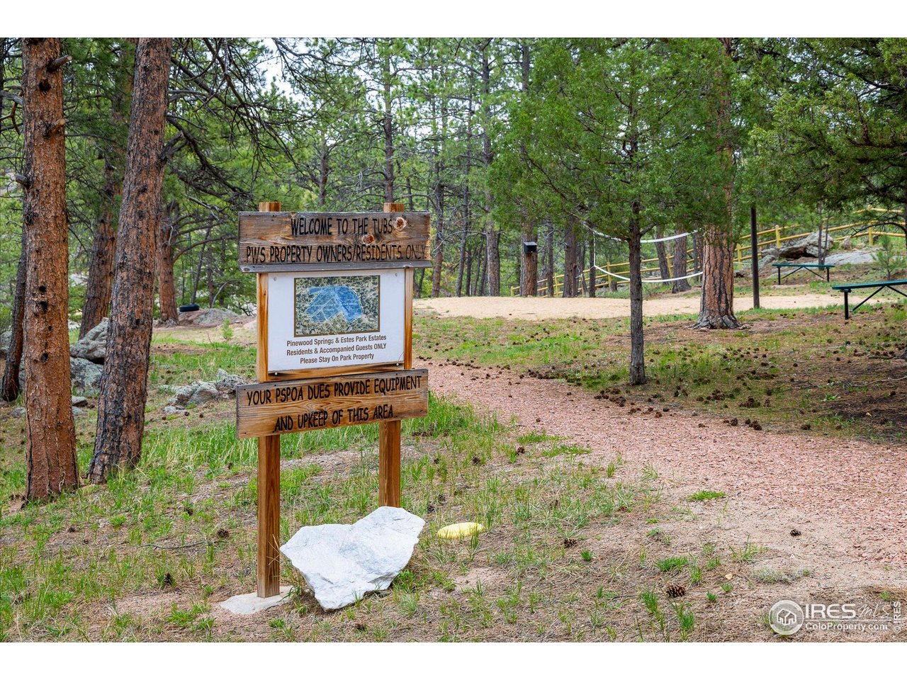 1289 Kiowa Road Lyons, CO 80540 - Photo 31 of 37
