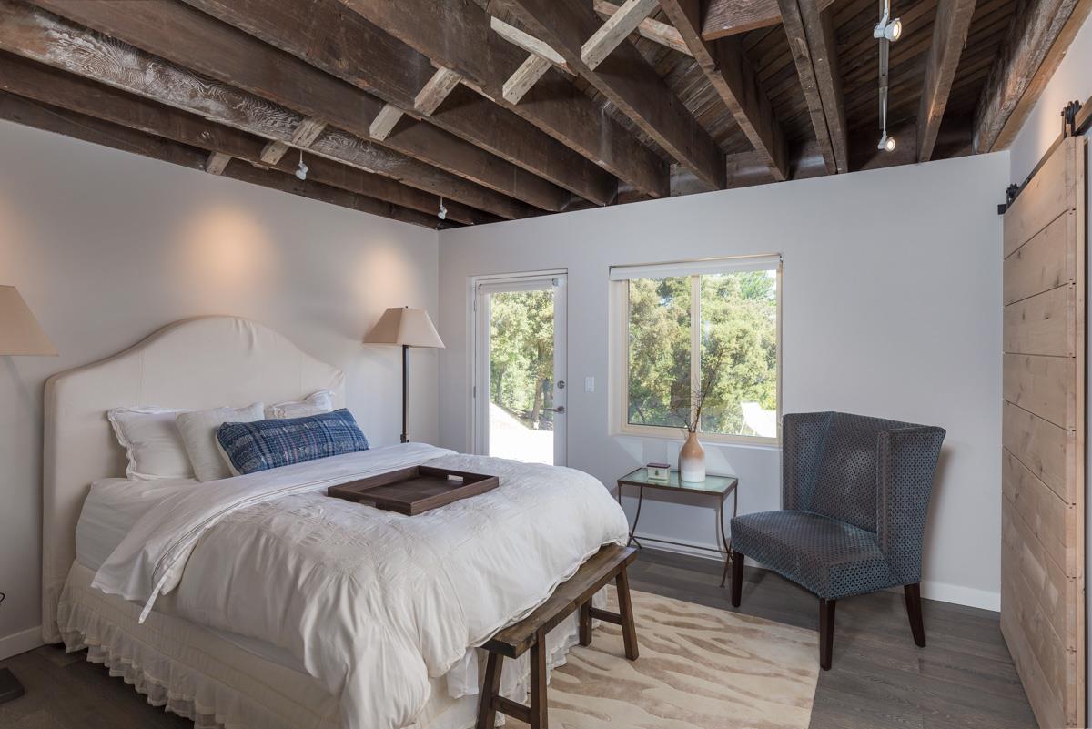 15 Upper Lake Road Woodside, CA 94062 - Photo 11 of 19 Gallery Image 11