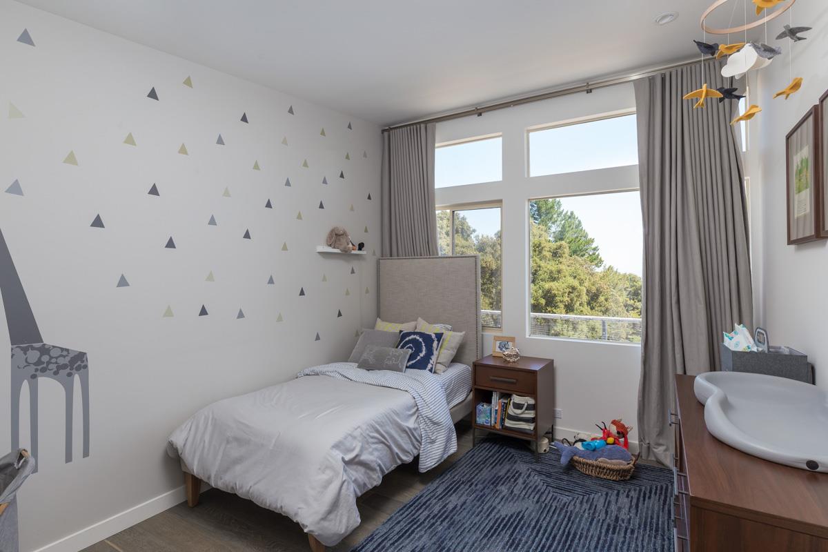 15 Upper Lake Road Woodside, CA 94062 - Photo 13 of 19 Gallery Image 13