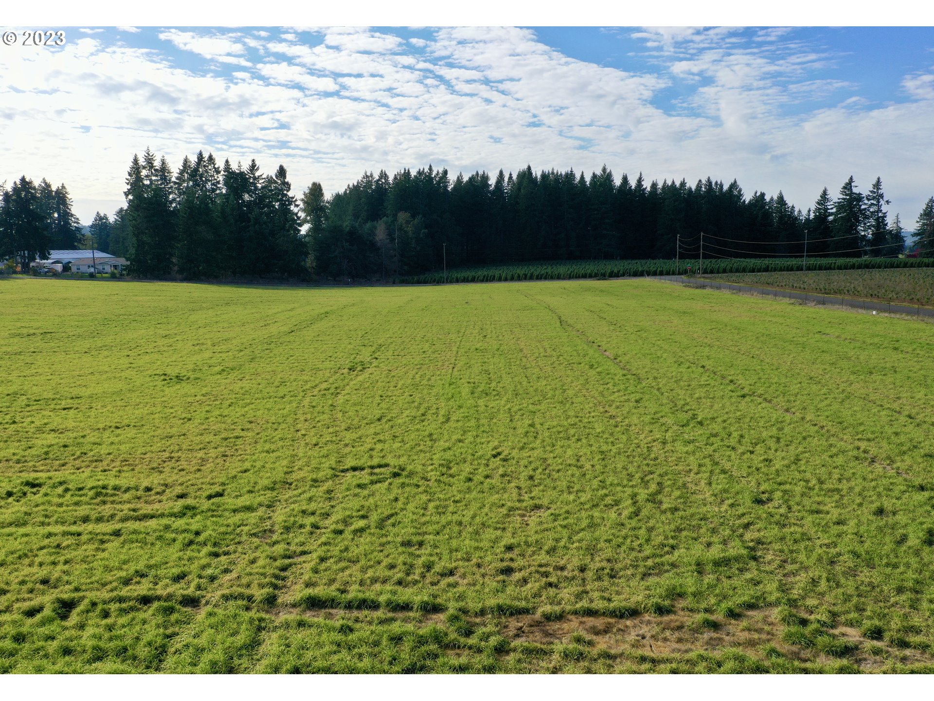 0 South Strowbridge Road, Unit 301 Oregon City, OR 97045 - Photo 10 of 19 a view of outdoor space and yard