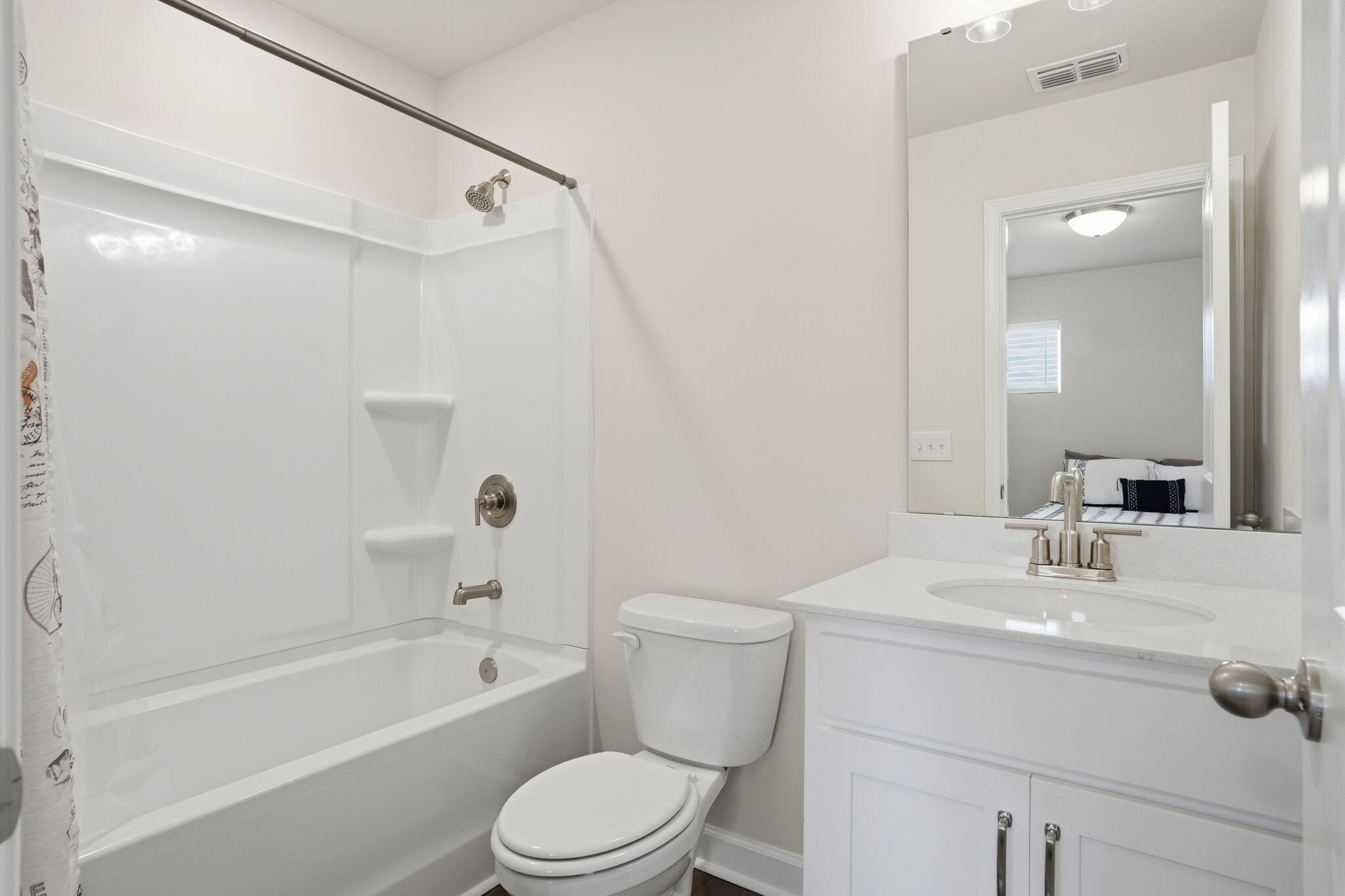 4302 Cotton Flt Road Summerville, SC 29485 - Photo 15 of 31 Guest suite bathroom