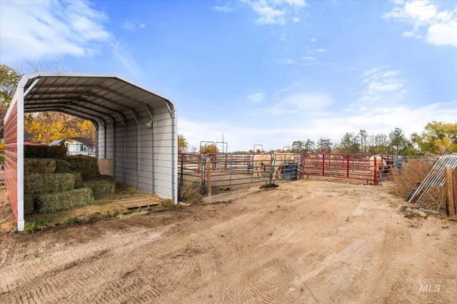 $799,000 | 8626 Track Road, Nampa, ID 83686