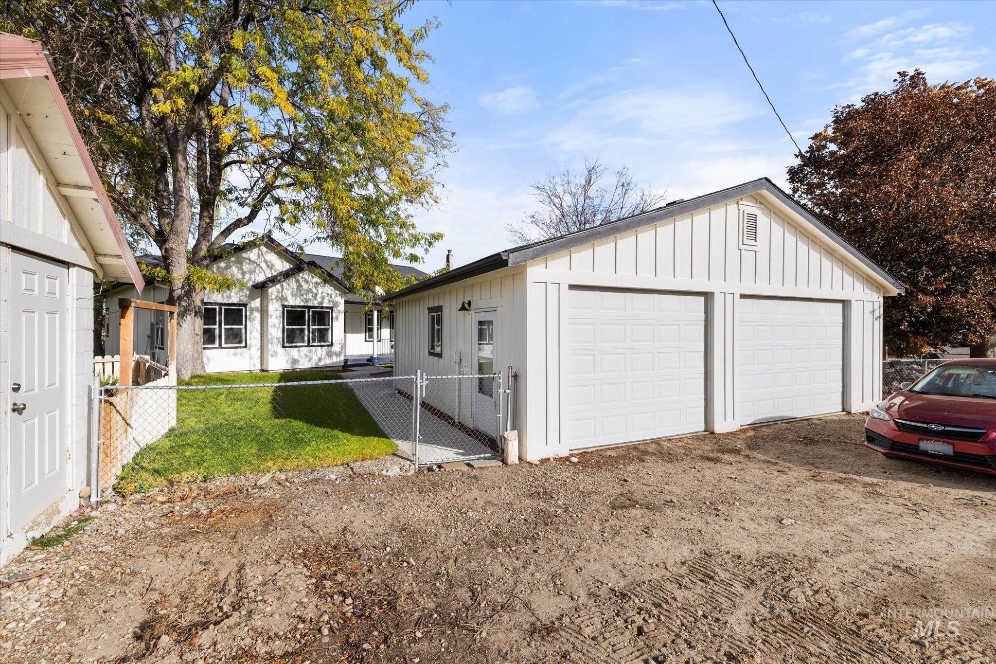 8626 Track Road Nampa, ID 83686 - Photo 9 of 35