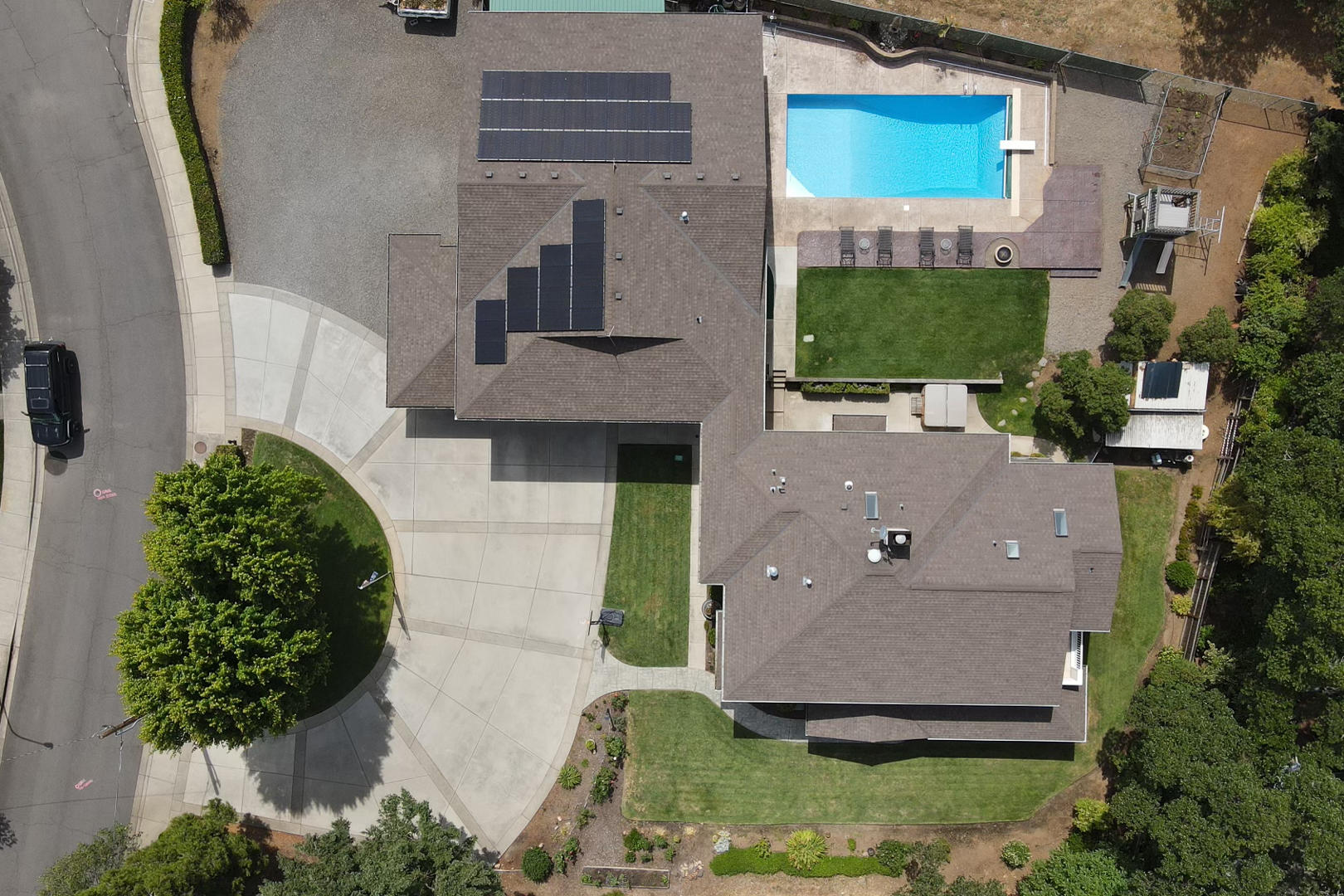 1585 Ridge Way Medford, OR 97504 - Photo 6 of 78 1585 Ridge Way - MLS - Drone-7