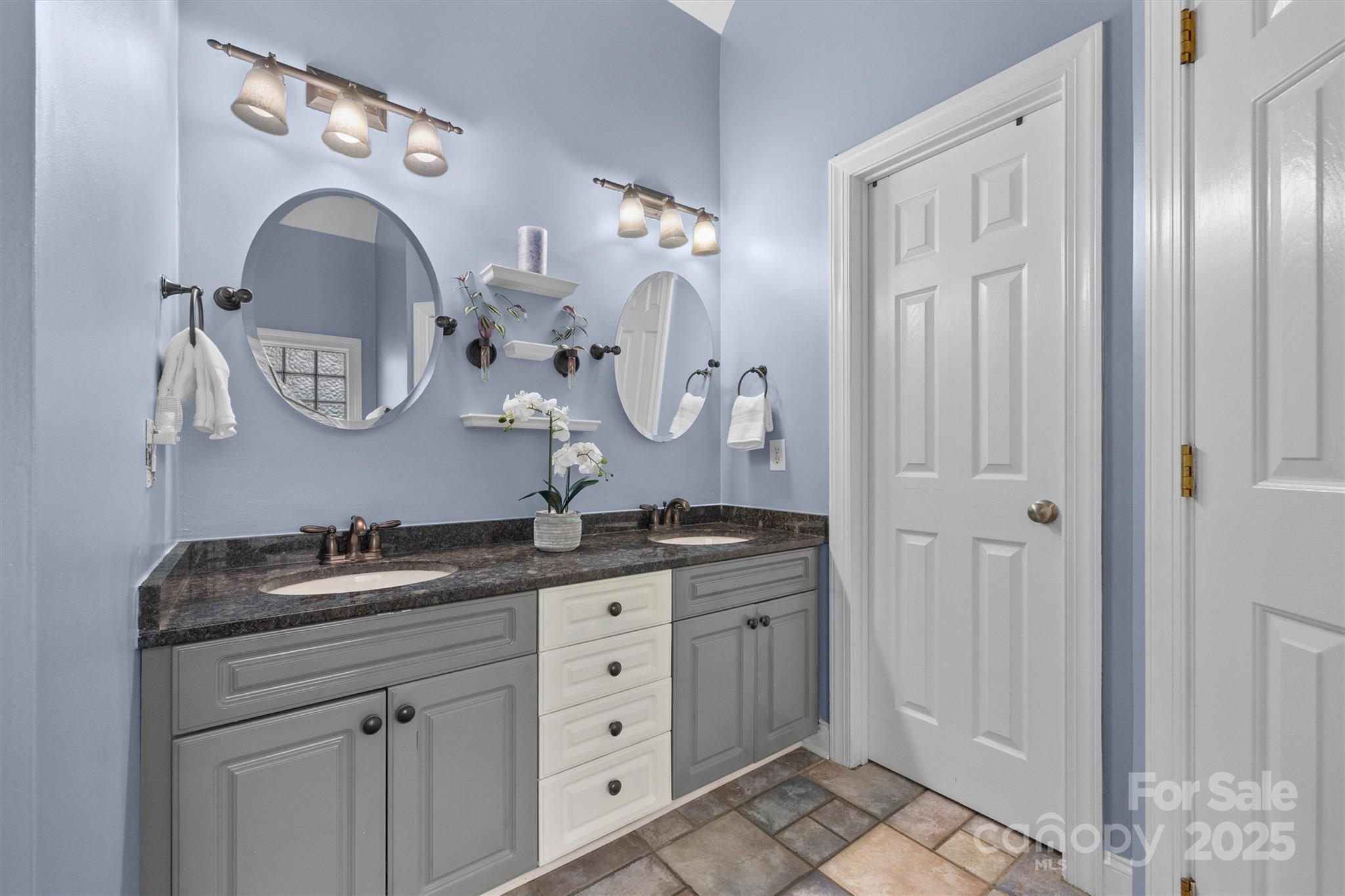 9001 Windjammer Drive Tega Cay, SC 29708 - Photo 20 of 48