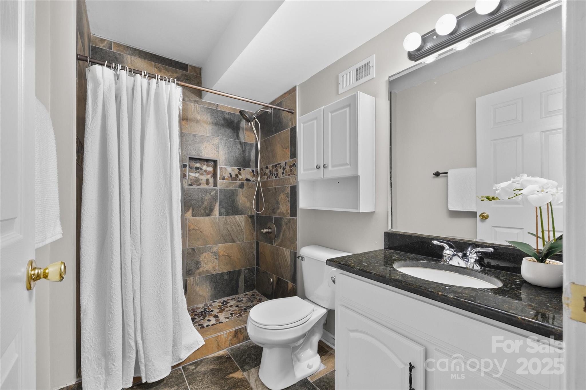 9001 Windjammer Drive Tega Cay, SC 29708 - Photo 36 of 48