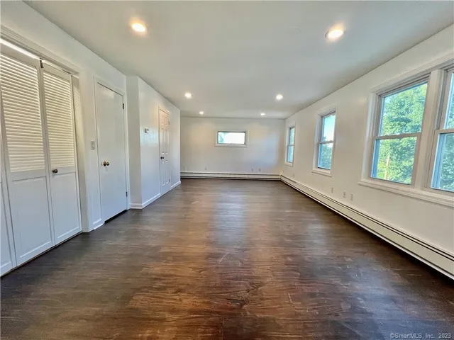 $2,995 | 826 Oldfield Road, Fairfield, CT 06824