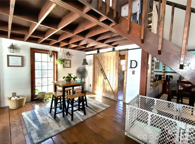 $345,000 | 207 3rd Avenue Northwest, Conover, NC 28613