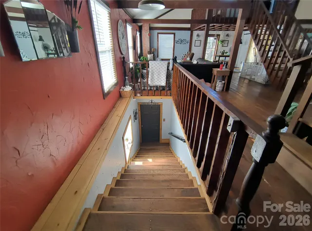 $345,000 | 207 3rd Avenue Northwest, Conover, NC 28613