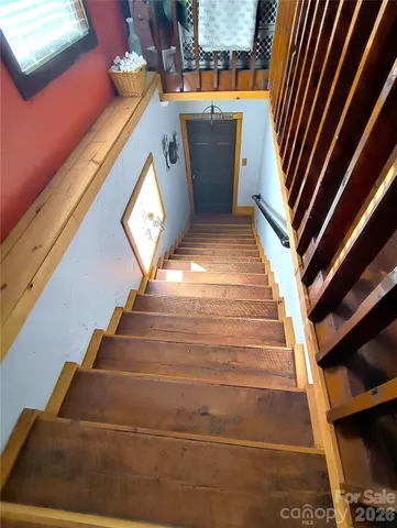 $345,000 | 207 3rd Avenue Northwest, Conover, NC 28613