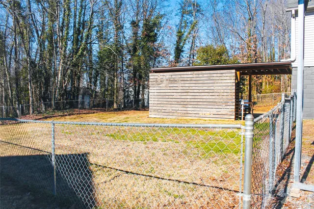 $345,000 | 207 3rd Avenue Northwest, Conover, NC 28613