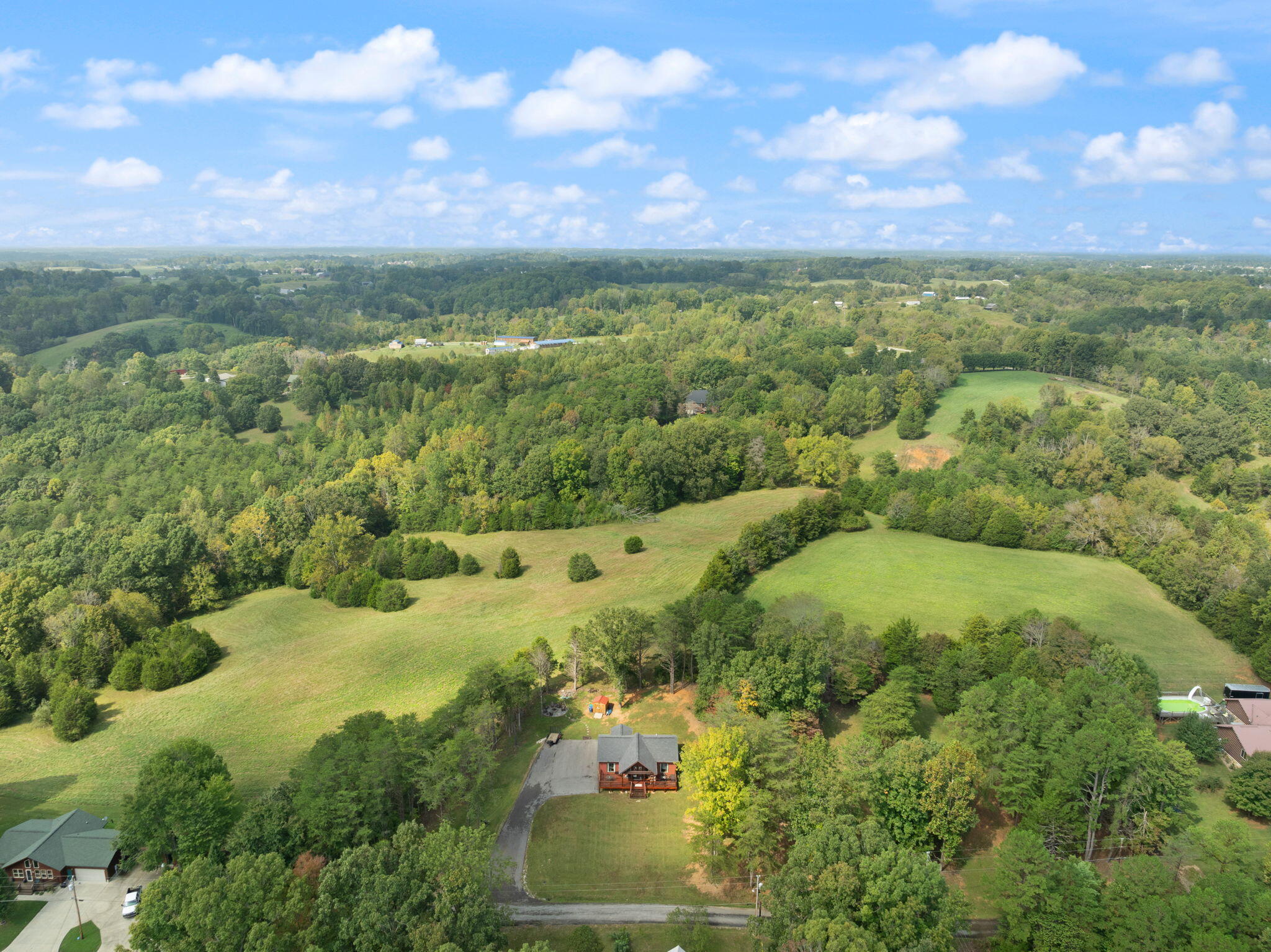 1970 Bridge Hollow Road Somerset, KY 42503 - Photo 19 of 81 19-web-or-mls-DJI_0857