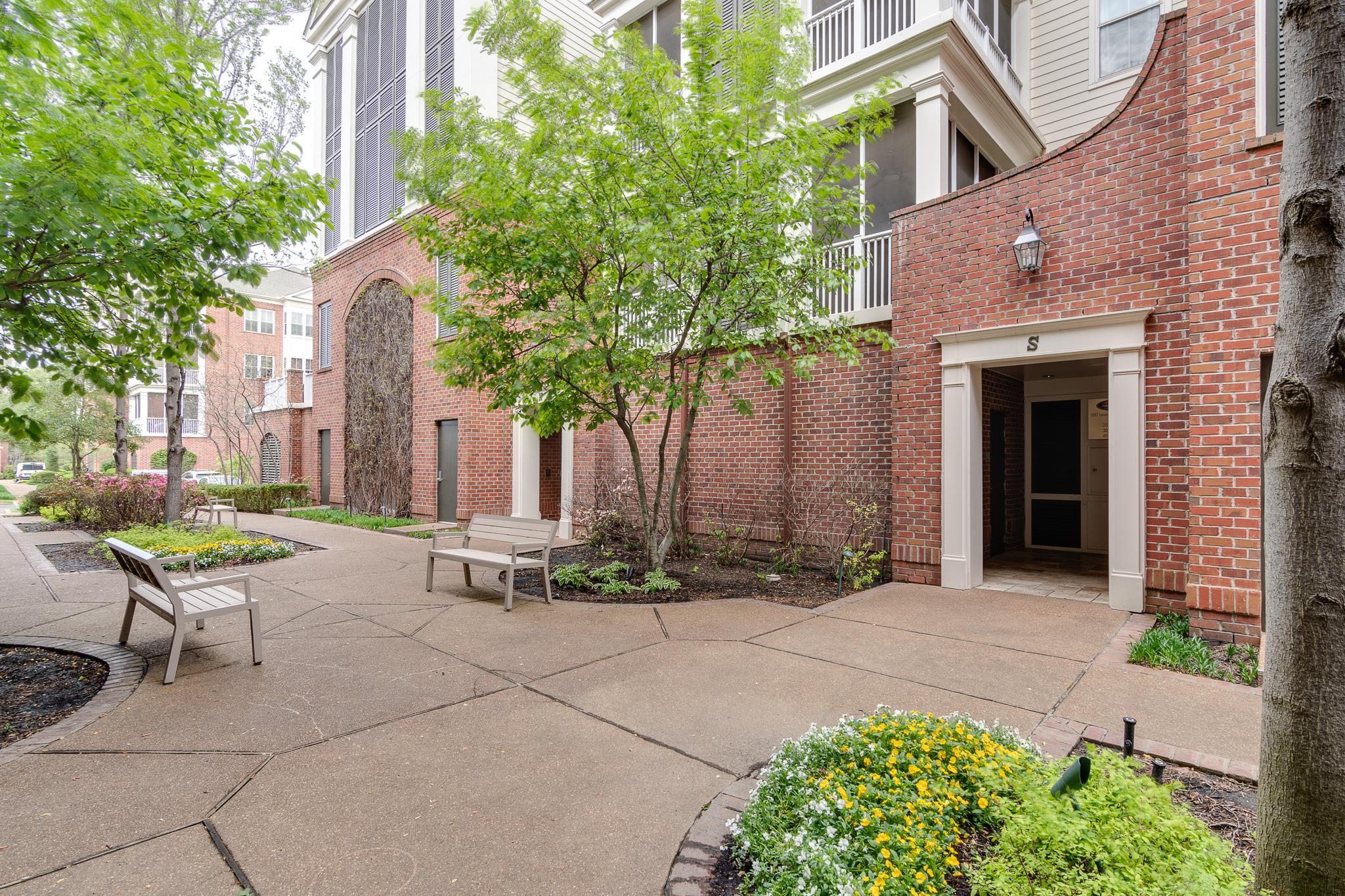 591 Lexington Road, Unit 203 Memphis, TN 38117 - Photo 1 of 23 Gallery Image 1