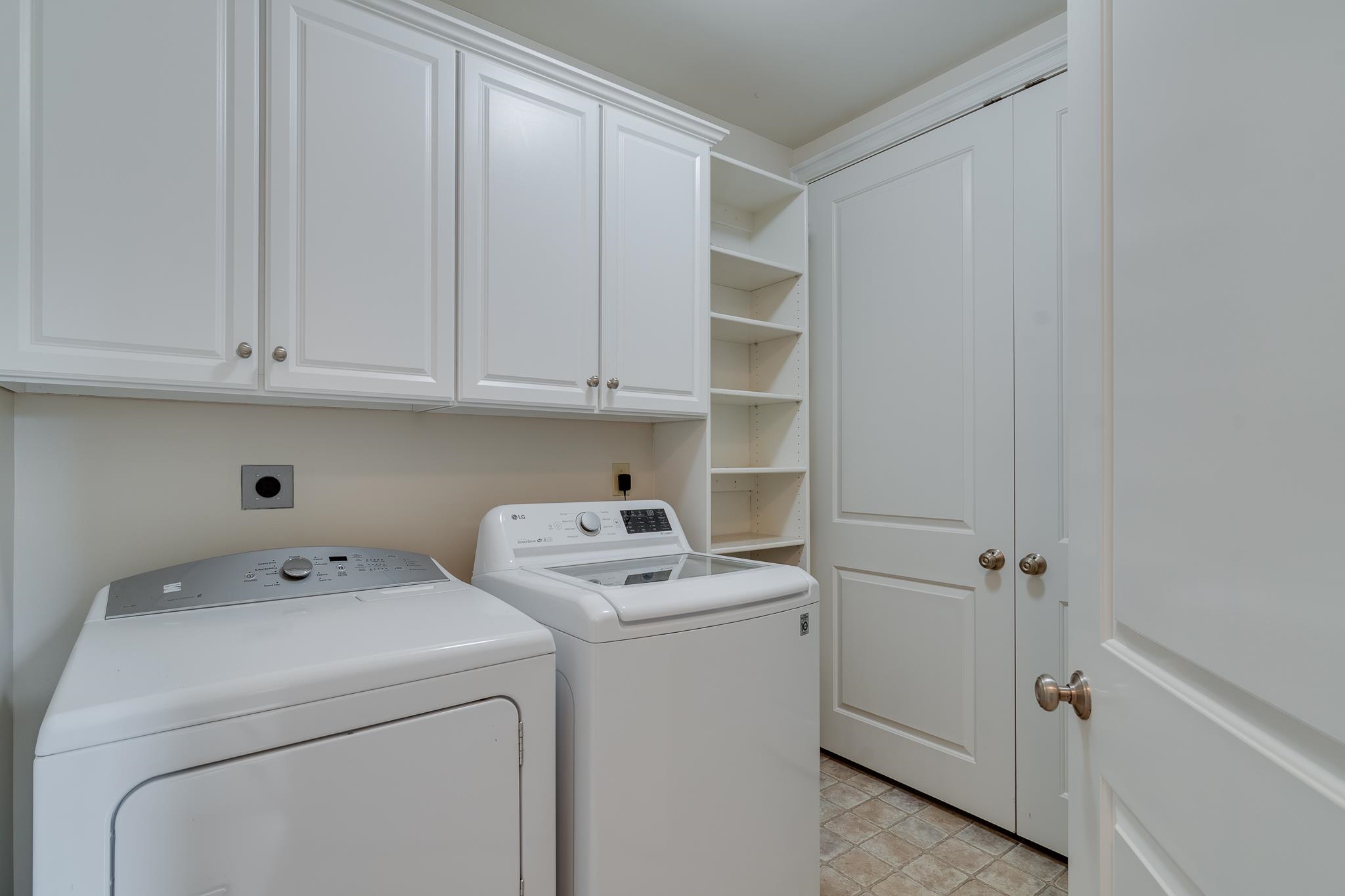 591 Lexington Road, Unit 203 Memphis, TN 38117 - Photo 15 of 23 Gallery Image 15