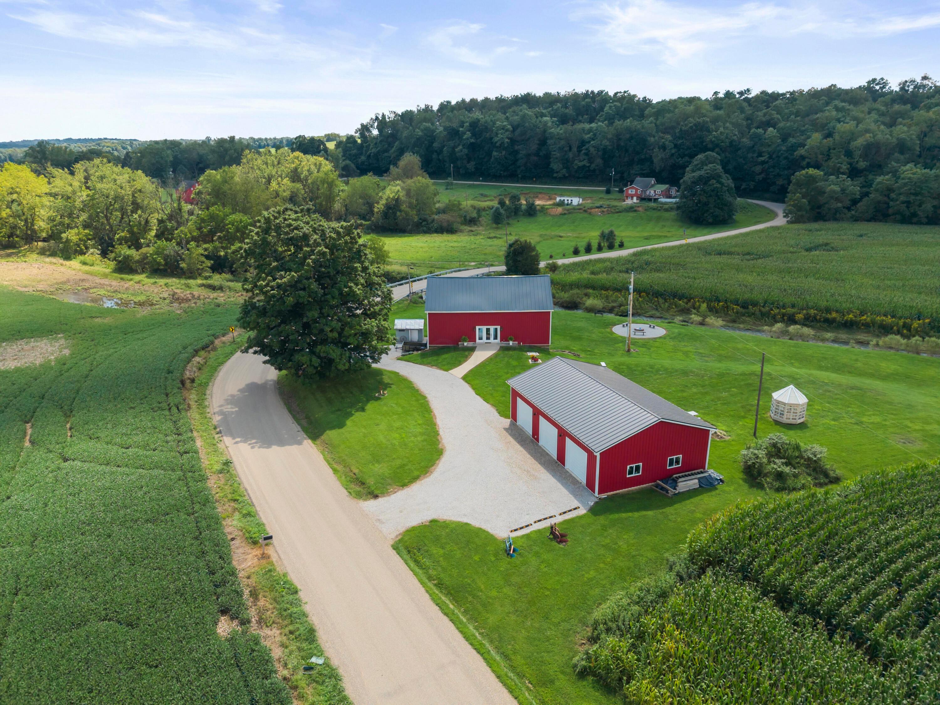 13699 Vincent Road Mount Vernon, OH 43050 - Photo 36 of 47 55-print-DJI_20260818143839_0122_D