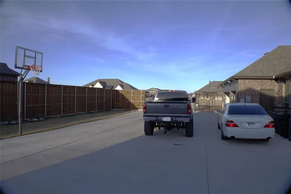 $739,000 | 18144 Osage Lane, Terrell, TX 75160