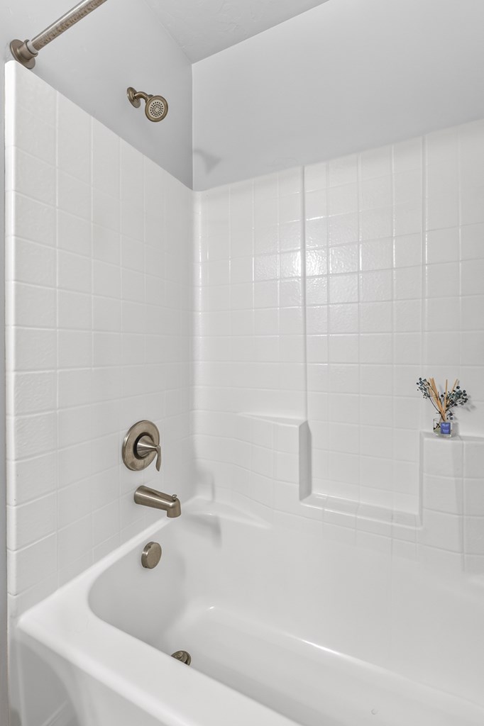 1023 Kaitlyn Loop McCall, ID 83638 - Photo 29 of 38 Guest bath shower