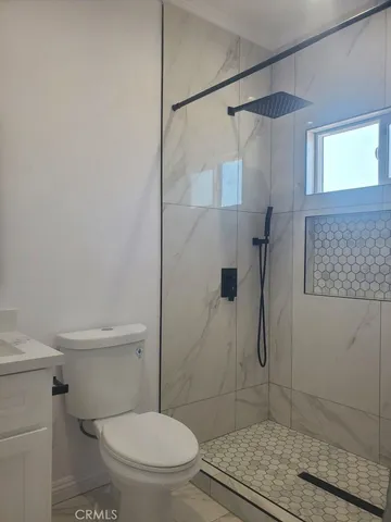 $699,900 | 125 East Alondra Boulevard, Compton, CA 90220