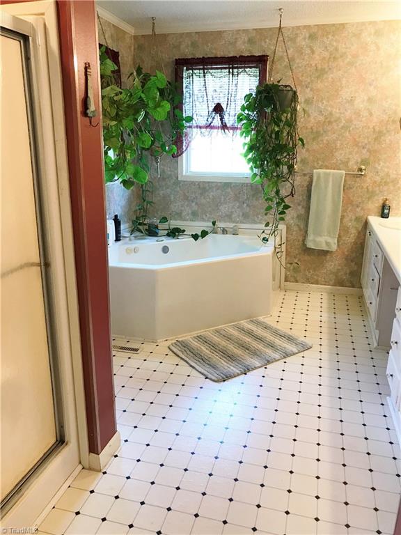1012 Precinct Road Pilot Mountain, NC 27041 - Photo 24 of 27 Gallery Image 24