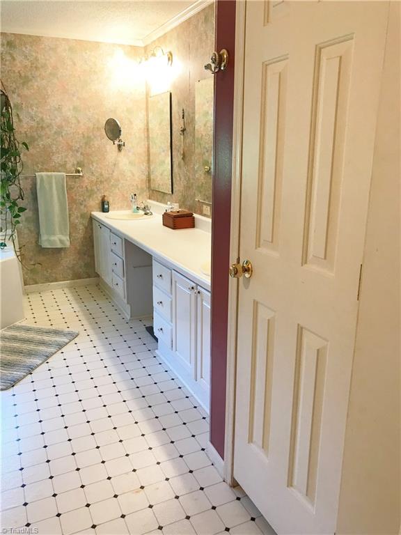 1012 Precinct Road Pilot Mountain, NC 27041 - Photo 25 of 27 Gallery Image 25