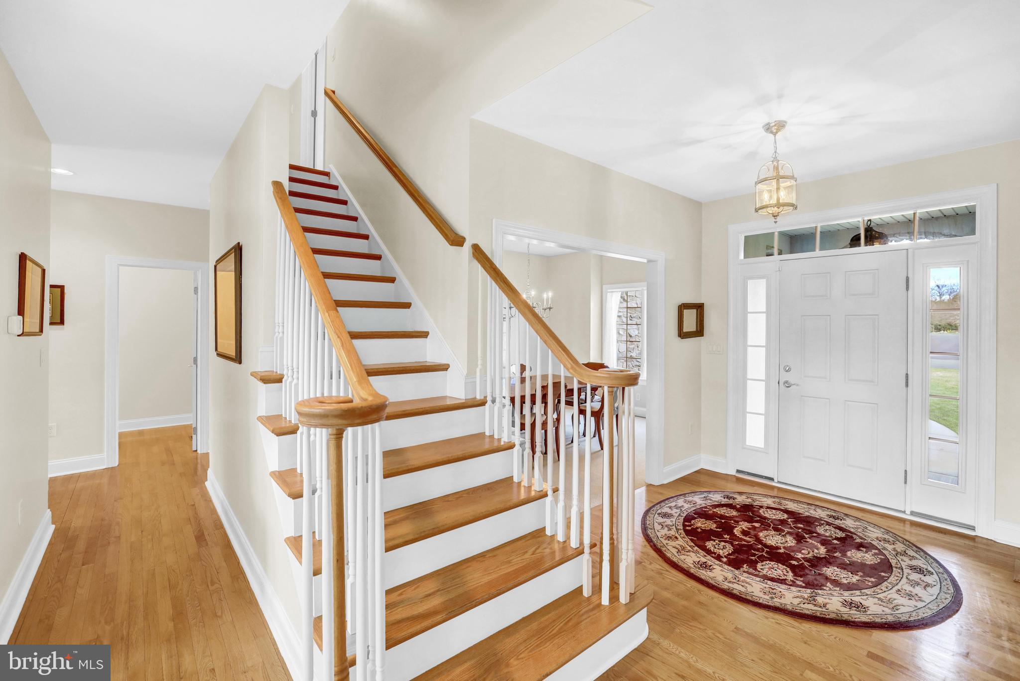 179 North Loop Road Mechanicsburg, PA 17055 - Photo 4 of 42 Gallery Image 4