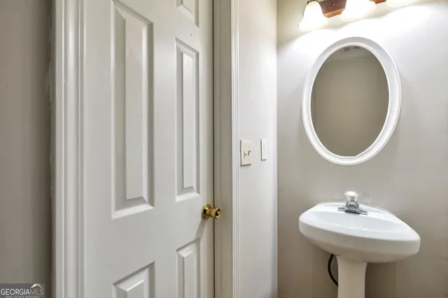 $1,875 | 5901 Valley Green Road, Lithonia, GA 30058