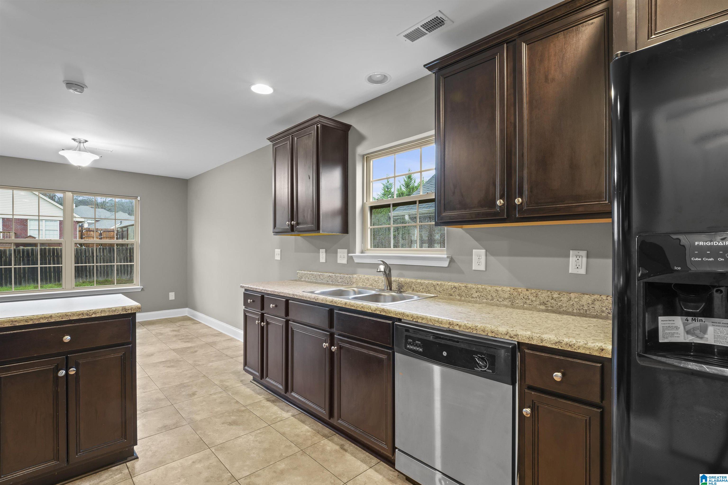 504 Green Meadow Trail Alabaster, AL 35114 - Photo 22 of 33